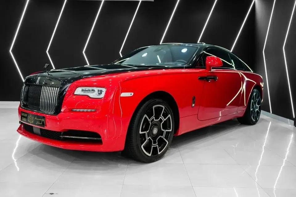Rolls-Royce Wraith Black Badge, Two-Tone Exterior, Bespoke Audio, Starlight, GCC Specs!!