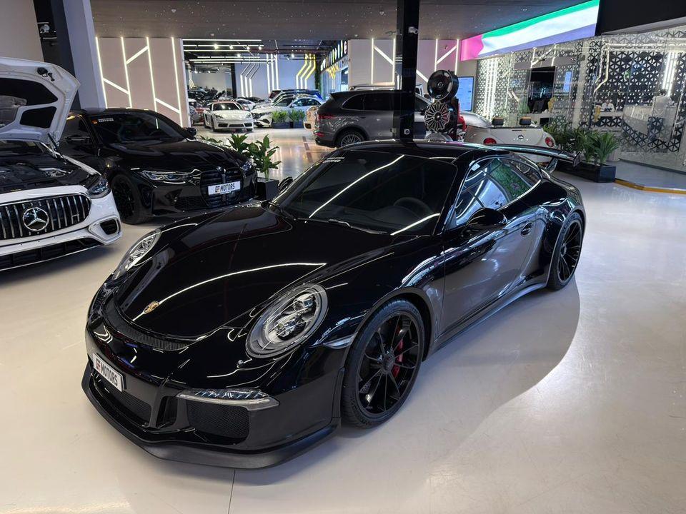 Porsche 911 GT3 3.8L (475 HP) Coupe 2016 Porsche 911 GT3 - GCC Specs - Dealer Warranty Till 11/26 - Full Service