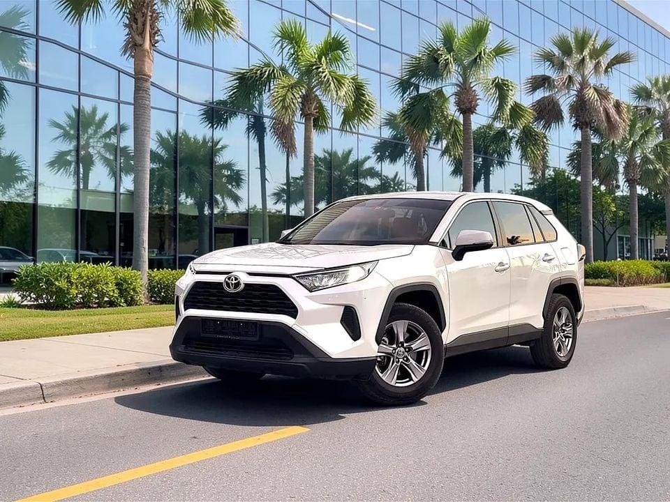 Toyota RAV4 EXR 2.5L 1390 P.M RAV4 EX 2.5L GCC LOW MILAGE
