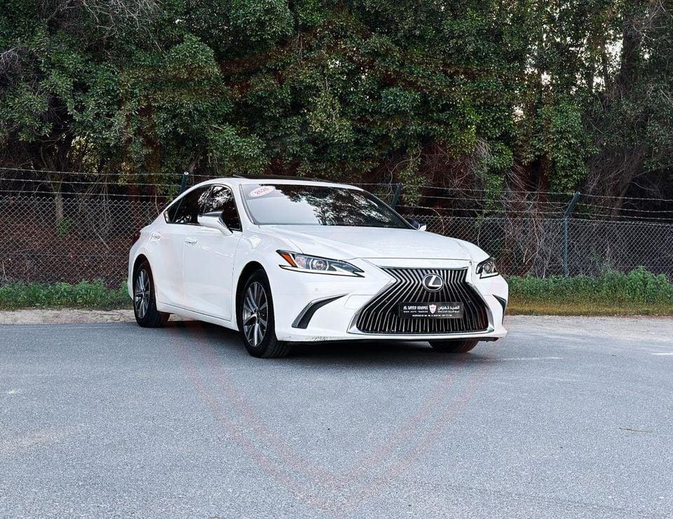 Lexus ES350 Premier 3.5L FWD Lexus ES350 3.5 L 2020 GCC Full Option Orginal Paint In Excellent Cond