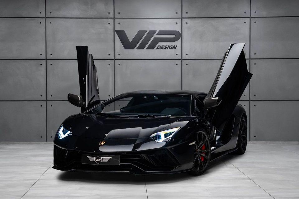 Lamborghini Aventador 6.5L V12