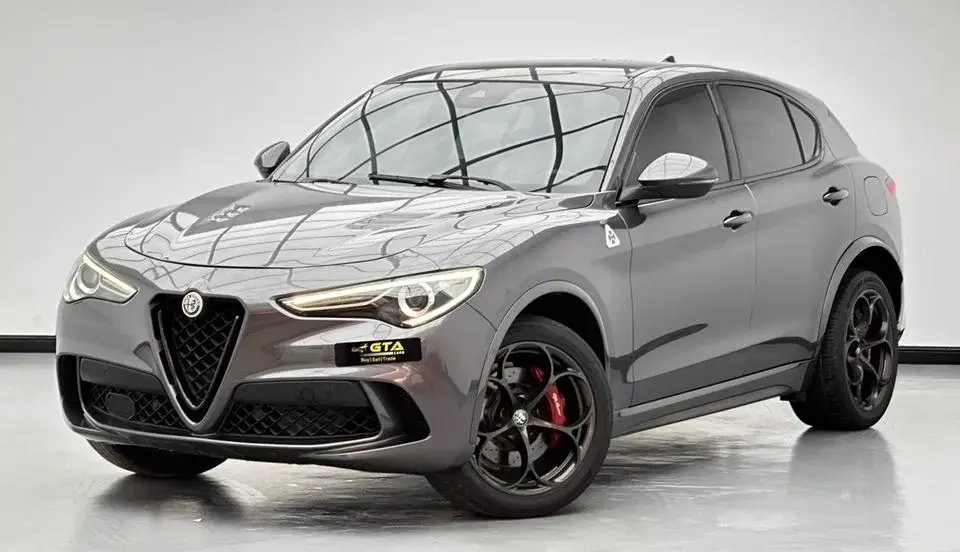 Alfa Romeo Stelvio Quadrifoglio 2.9L (503 HP) 2019 Alfa Romeo Stelvio Quadrifoglio, 1 Year Warranty Unlimited KM, Alfa
