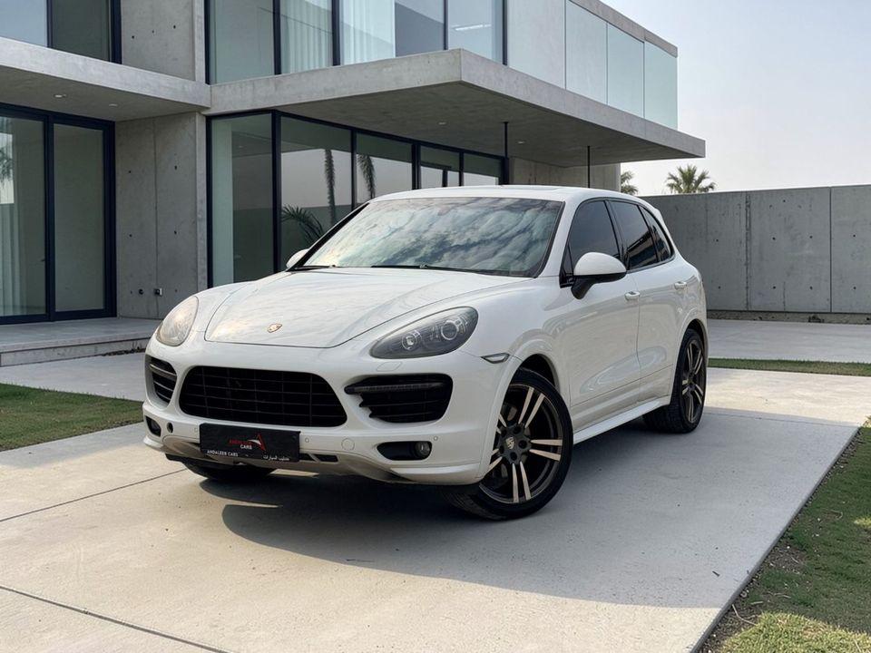 Porsche Cayenne GTS 4.8L PORSCHE CAYENNE GTS 4.8L V8 – 420 BHP 2013 GCC SPECS