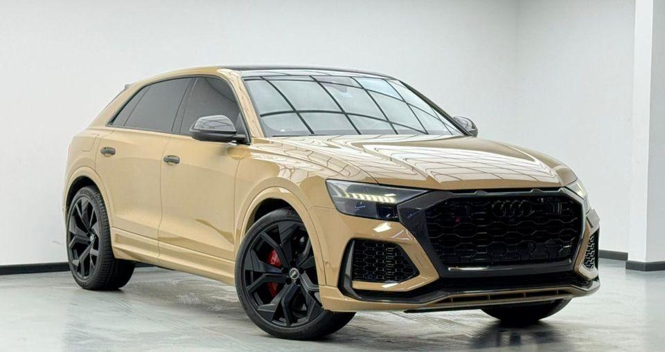 Audi RS Q8 2020 Audi RSQ8 4.0TFSI Quattro, Warranty, Carbon Fiber Package, Excellent Condition, GCC
