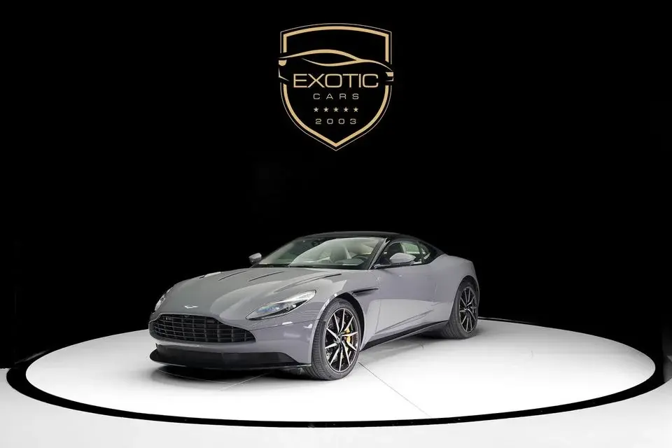 Aston Martin DB11 Std 5.2L