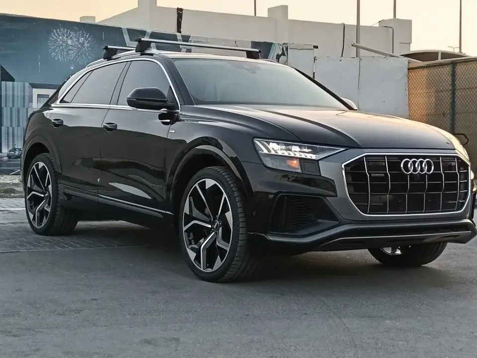 Audi Q8 55 TFSI quattro (340 HP) Without Accident