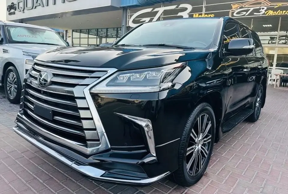 Lexus LX570
