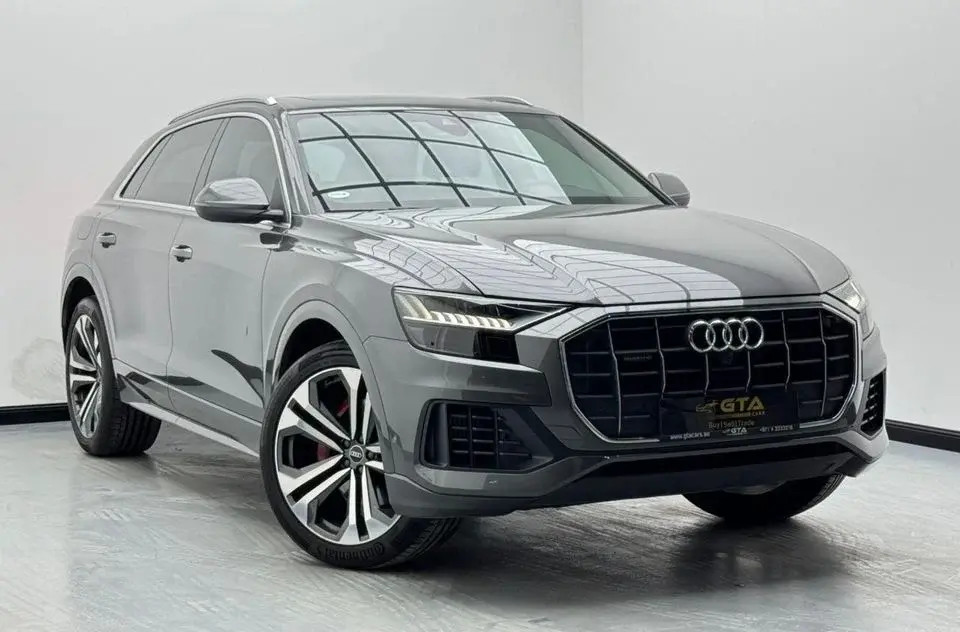 Audi Q8 55 TFSI quattro (340 HP) 2023 Audi Q8 55 TFSI Quattro, 2028 Audi Warranty, Audi Service History, Exc
