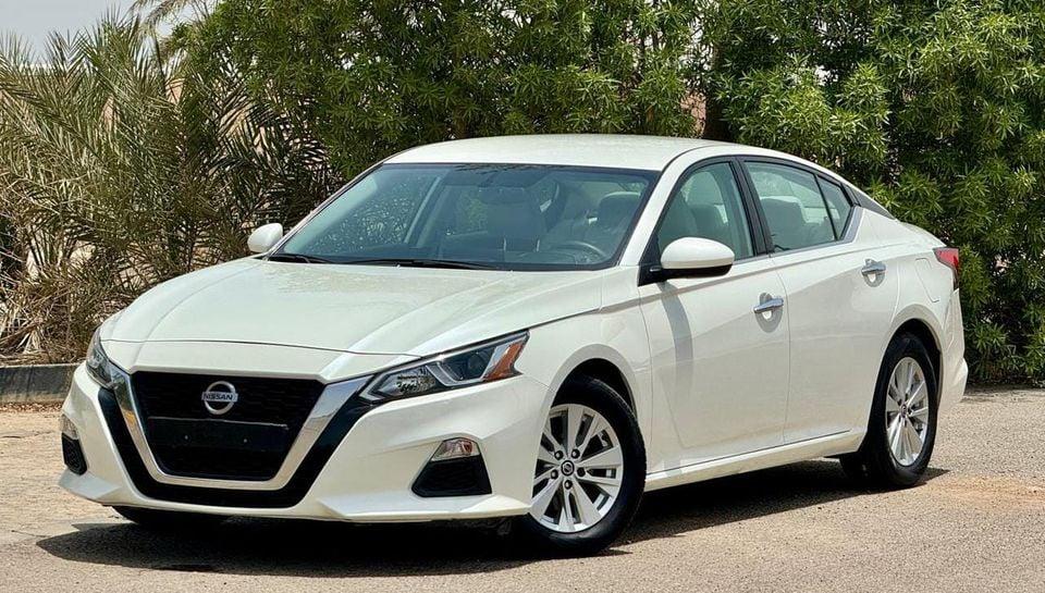 Nissan Altima S 2.5L 880-Monthly l GCC l Cruise, Camera, GPS l Accident Free