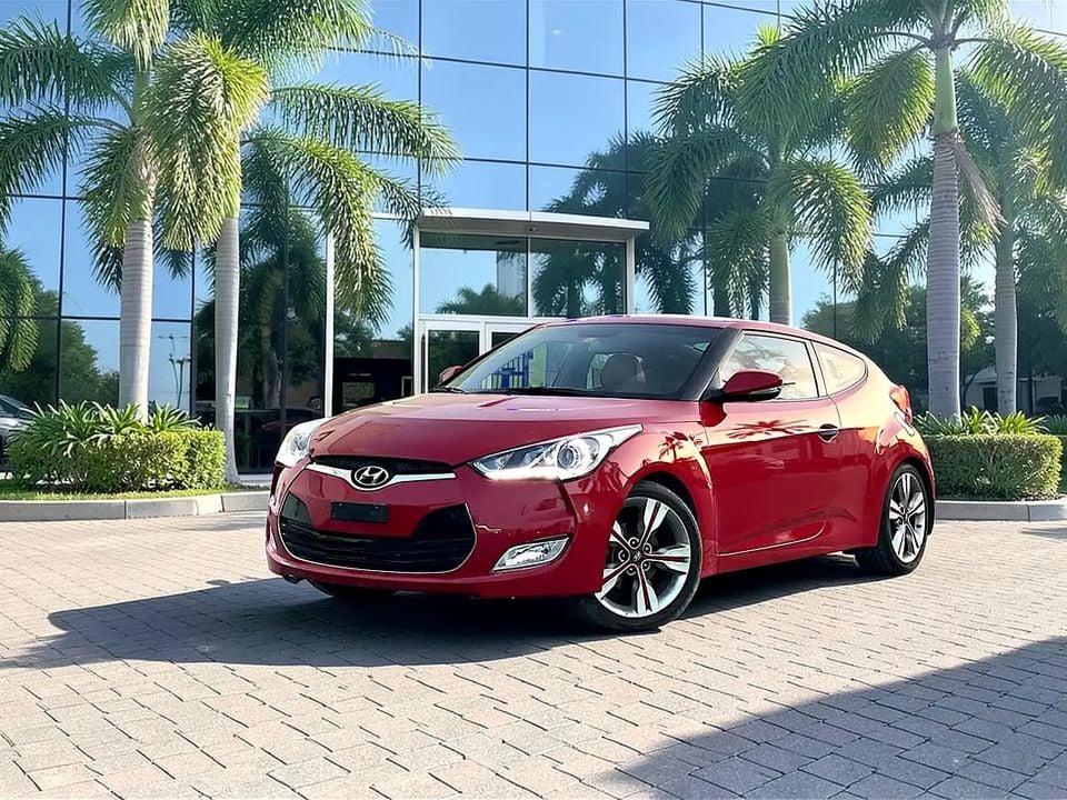 Hyundai Veloster GLS 1.6L GLS 1.6L GCC EXCELLENT CONDITION