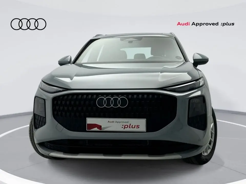 Audi Q3 SUV TFSI 150hp Progress Edition (Ref# 22609) EXCLUSIVE RAMADAN OFFER