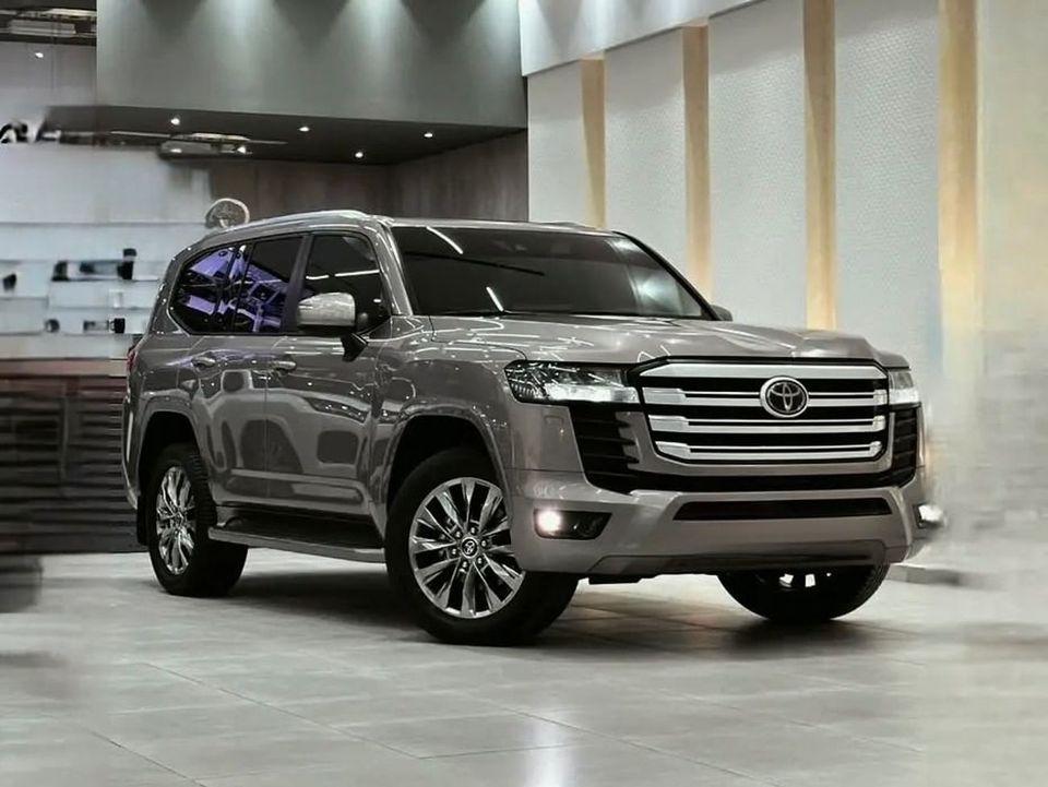 Toyota Land Cruiser GXR 3.5L