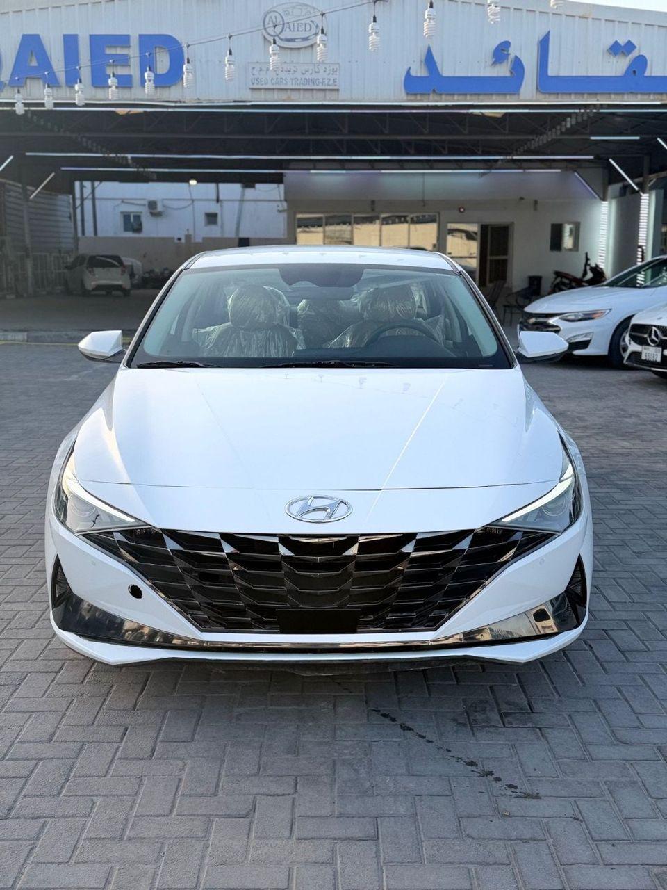 Hyundai Elantra GL 2.0L
