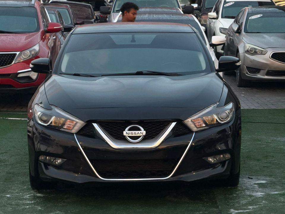 Nissan Maxima us import full without sunroof