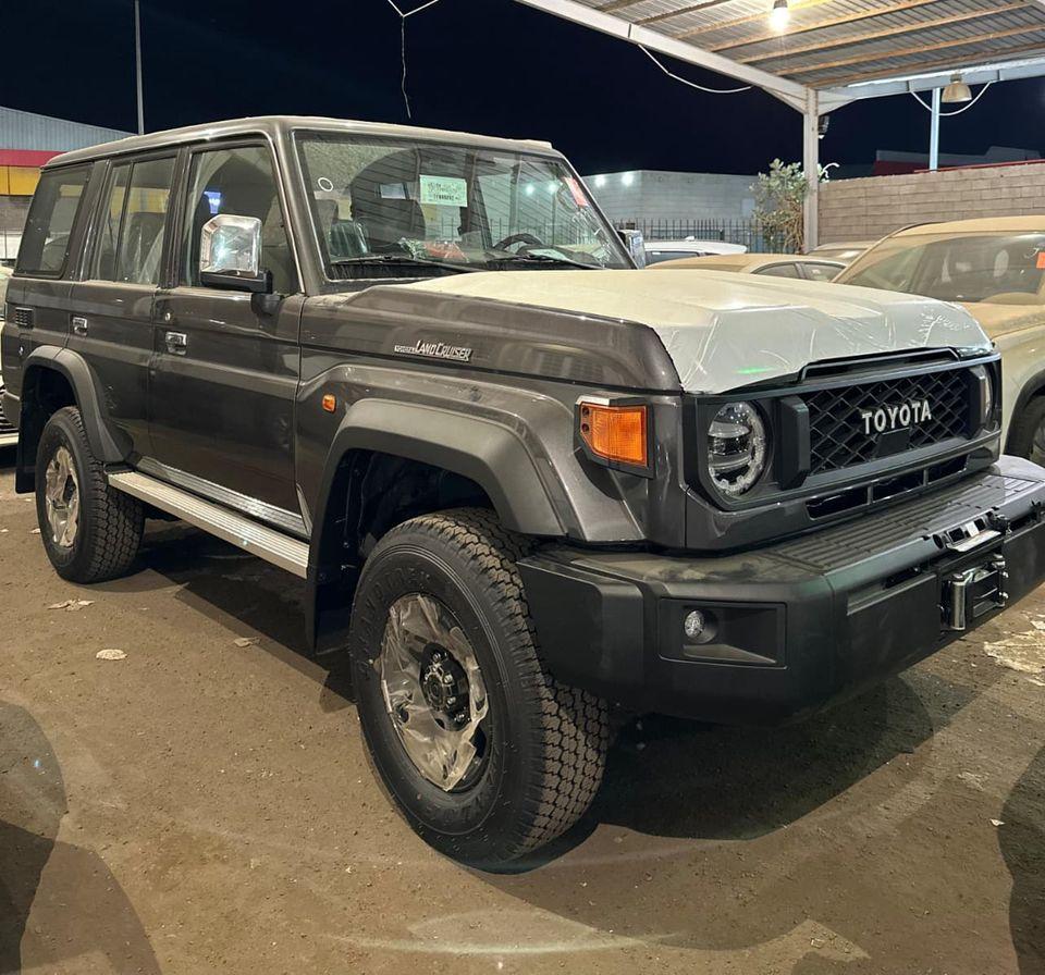 Toyota Land Cruiser 70 2026 Toyota LC76 4.0L Petrol full option with Radar.