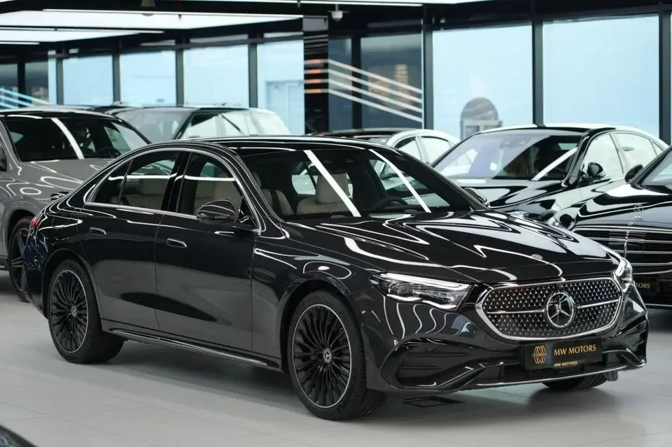 Mercedes-Benz E300