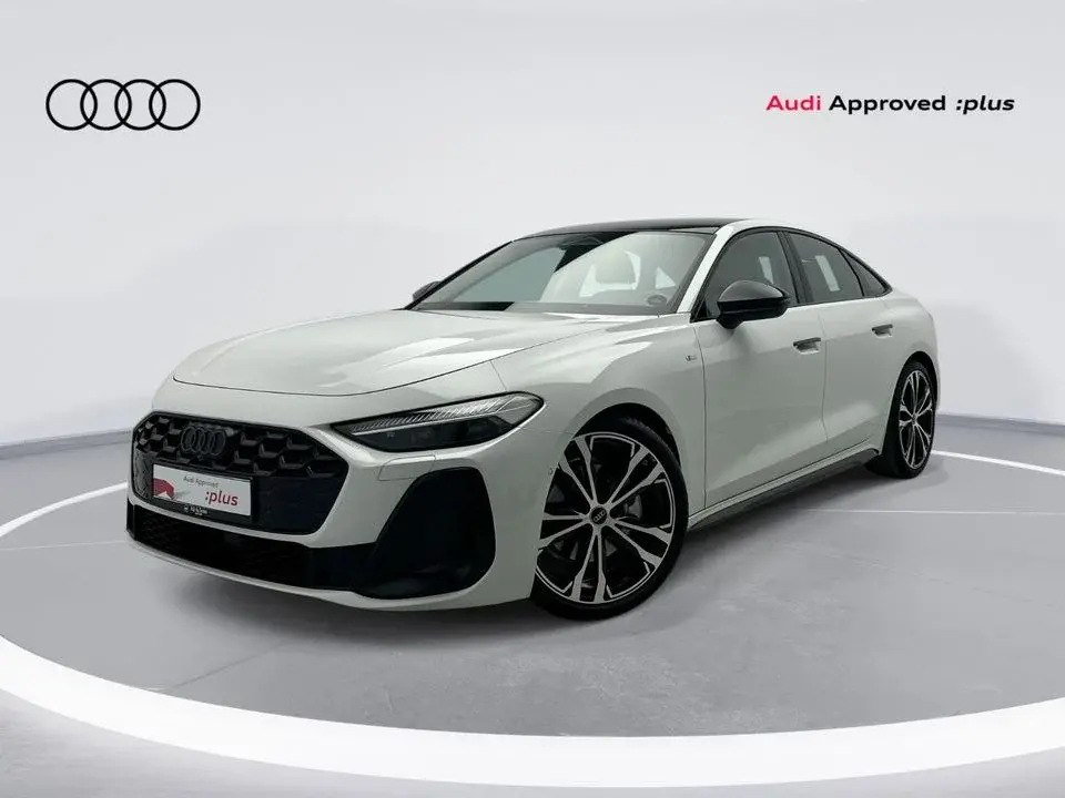 Audi A5 TFSI S tronic A5 Sedan TFSI 204hp (Ref# 24242)