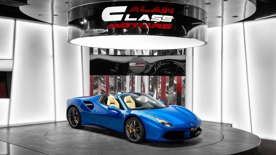 Ferrari 488 Spider - 2017 - Japanese Specs