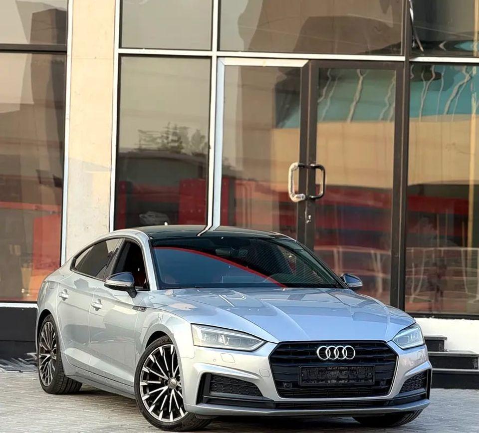 Audi A5 45 TFSI quattro S-Line 2.0L