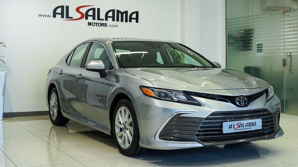Toyota Camry LE 2.5L (176 HP)
