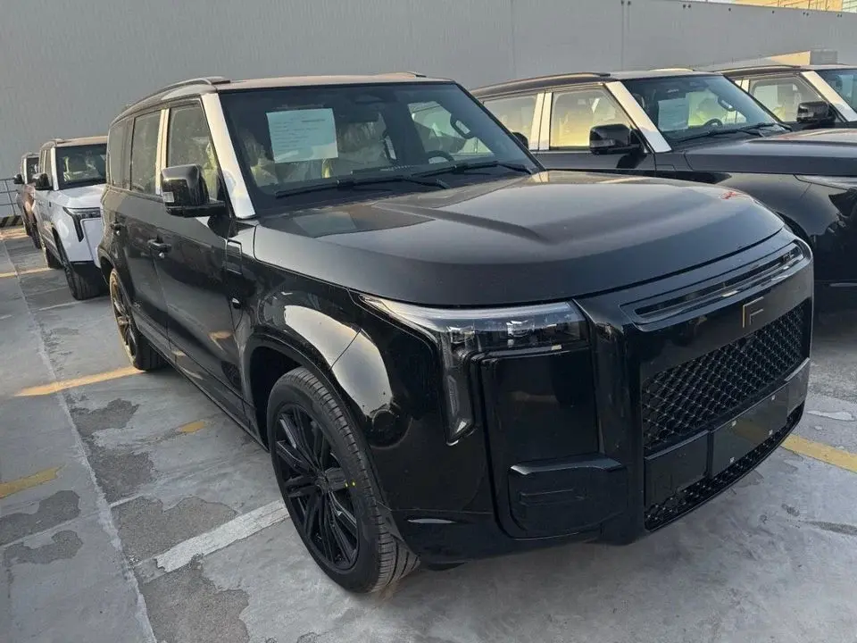 ROX Adamas Admas 7seater black-orange