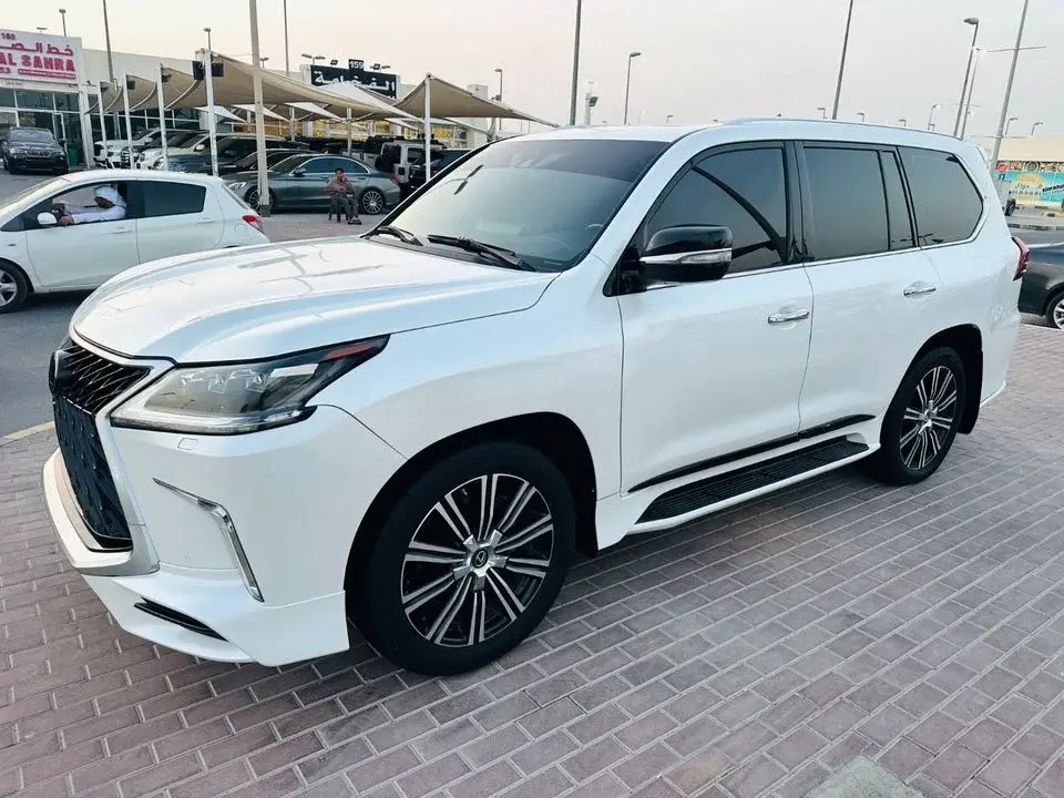 Lexus LX 570 Other