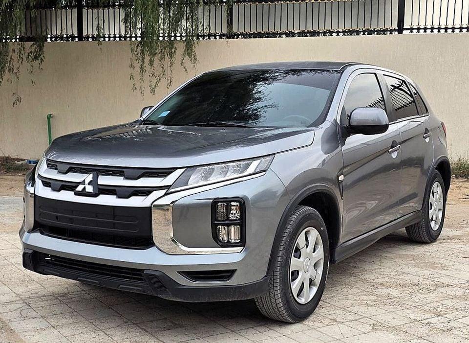 Mitsubishi ASX Low 2.0L FWD USED Mitsubishi Asx 2.0L FWD Gcc 2024 Grey Color