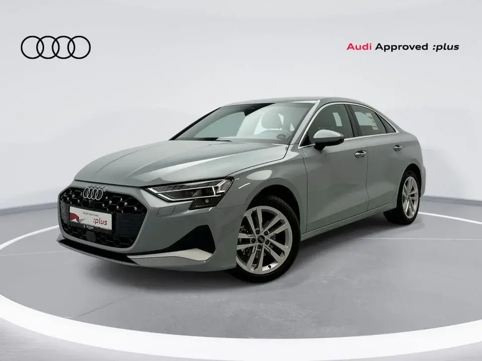 Audi A3 A3 Sedan Advanced 35 TFSI 150hp Progress (Ref# 00373)