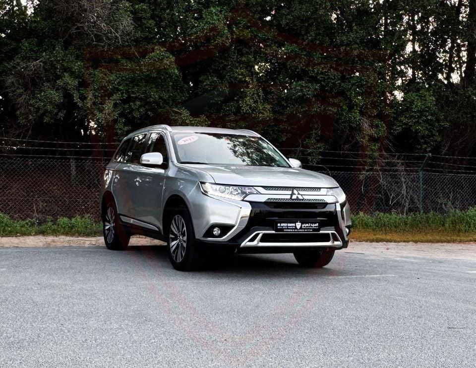 Mitsubishi Outlander GLX 3.0L Mitsubishi Outlander 3.0 L 2023 GCC Accident-Free In Excellent Condition 991