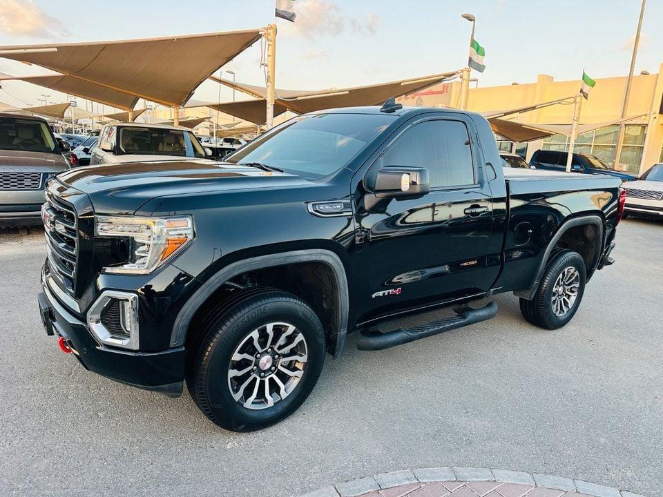 GMC Sierra