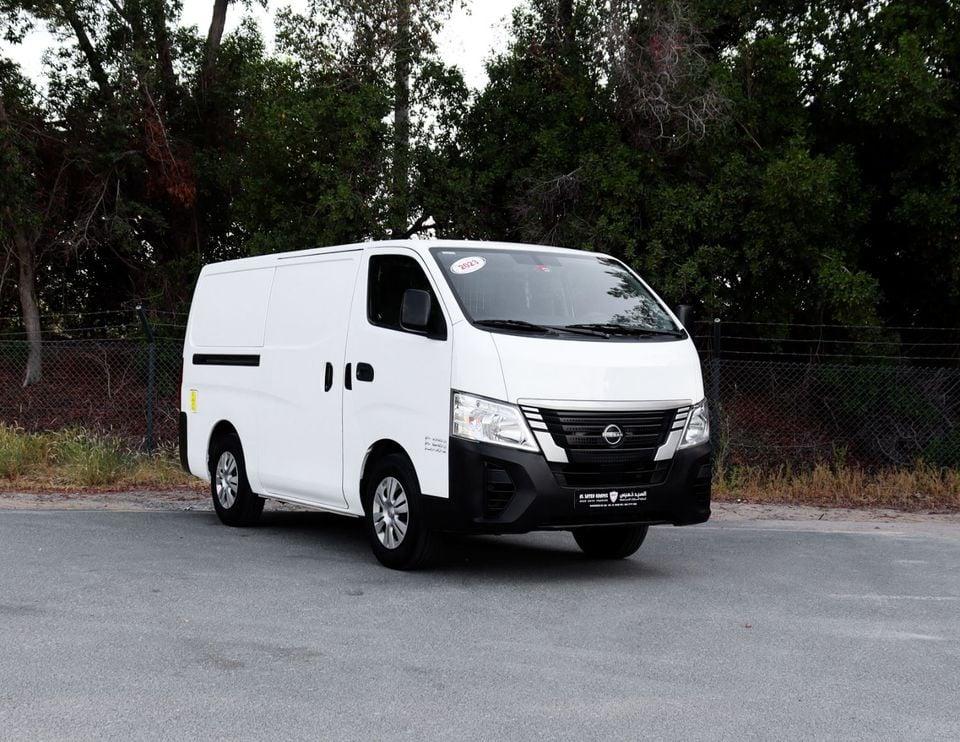 Nissan Urvan 3-Seater Automatic (5-Door) Nissan Urvan Van 2.5 L 2023 GCC Accident-Free In Excellent Con