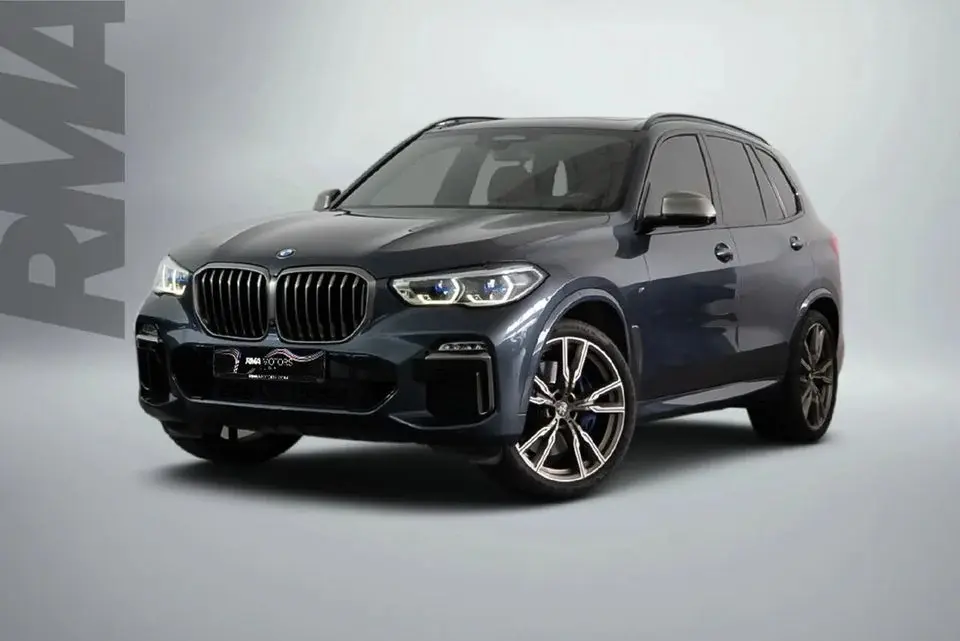 BMW X5 M50i 4.4L