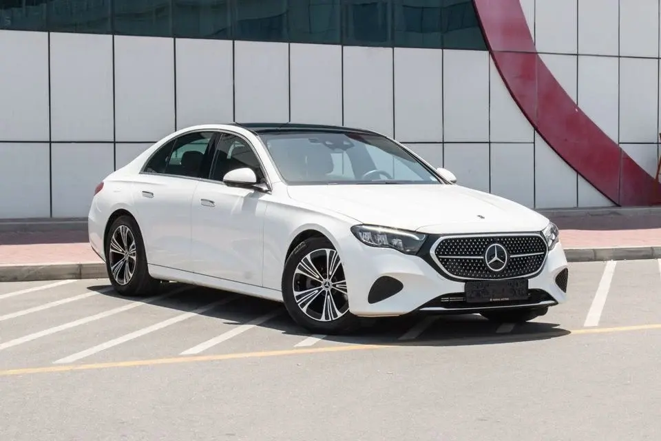 Mercedes-Benz E200 2.0L