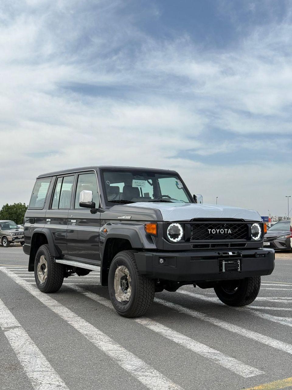 Toyota Land Cruiser 70