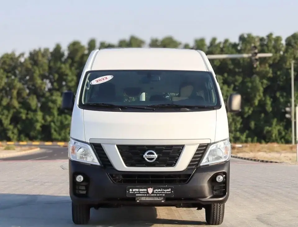 Nissan Urvan Microbus 2.5L M/T Petrol Nissan Urvan - 2022 - GCC - (Manual gearbox) - accident-free - 2.5L - 13 se