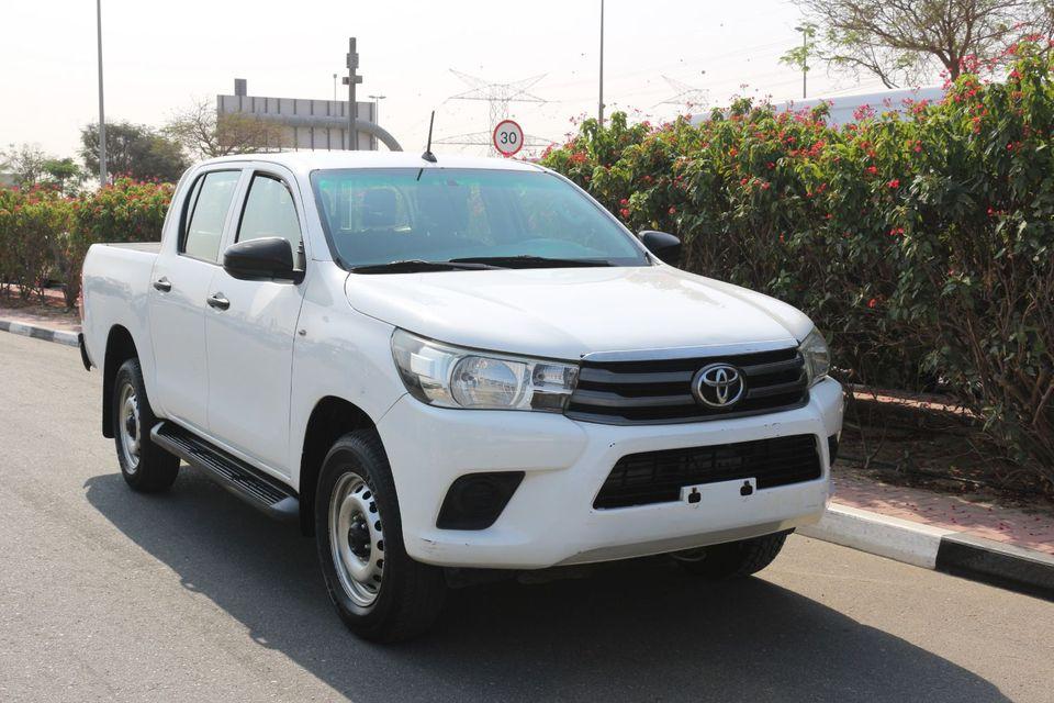 Toyota Hilux GL 2 2.4L 4WD