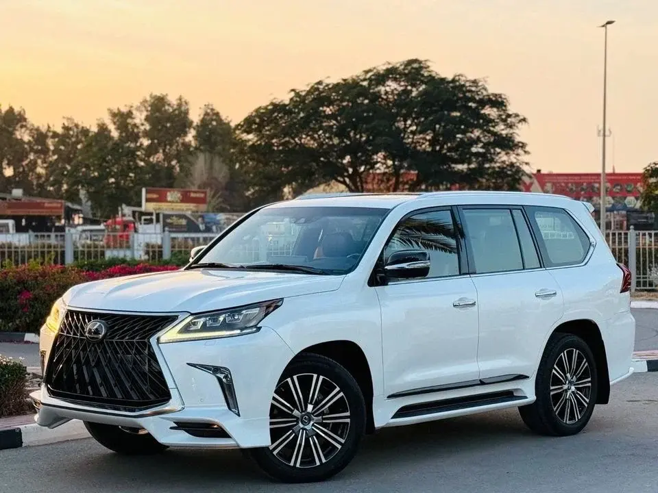 Lexus LX 570