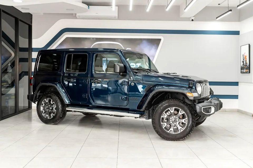 Jeep Wrangler Sahara 3.6L M/T Sahara - Edition