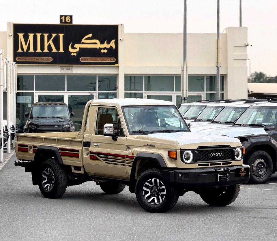 Toyota Land Cruiser Pick Up SC 4.0L LC 79 4.0 SC Full 2025
