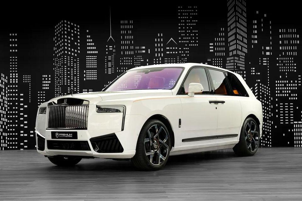 Rolls-Royce Cullinan ROLLS ROYCE CULLINAN BLACK BADGE 2025MY FULL SPECS