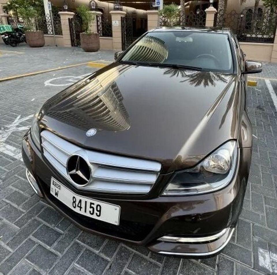Mercedes-Benz C 200