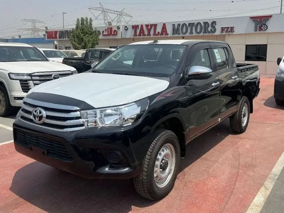 Toyota Hilux HILUX 2.7L AT BASIC 2025