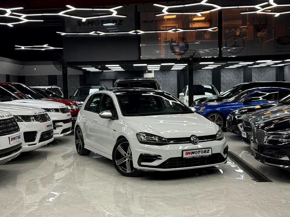 Volkswagen Golf R Vw R 1 Owner Original Paint GCC Specs No Accidents