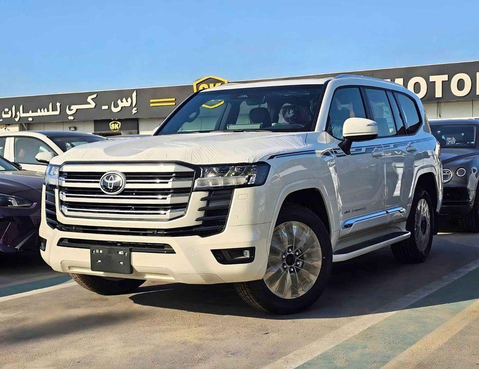 Toyota Land Cruiser GXR TWIN TURBO / 3.5L V6 PETROL / RADAR / 12.3" DVD WITH JBL SPEAKERS / FRONT PWR SEATS / COOL BOX