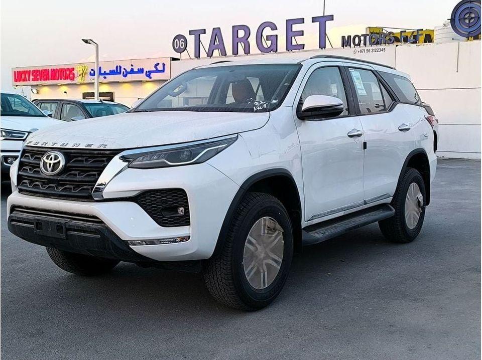 Toyota Fortuner FORTUNER SR5 2.7L AT FULL OPTION PETROL 2024