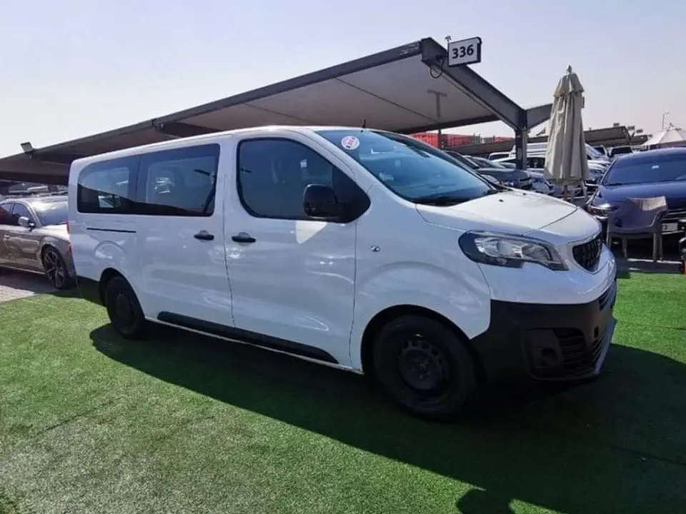 Peugeot Expert first owner - original paint, 9 seats