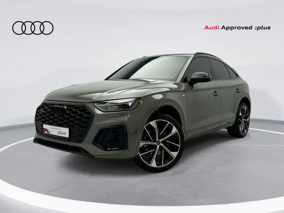 Audi Q5 45 TFSI Quattro S Line 2.0L (252 HP) Q5 Sportback S line 45 TFSI quattro 249hp (Ref# 89770) - EXCLUS