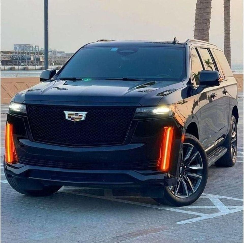 Cadillac Escalade Sport Platinum 6.2L 4WD CAPTAIN SEATS FULL (URGENT)