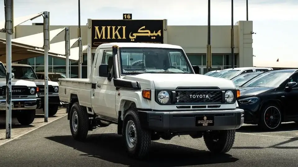 Toyota Land Cruiser Pick Up LC 79 SC 2.8 Diesel MT 2026