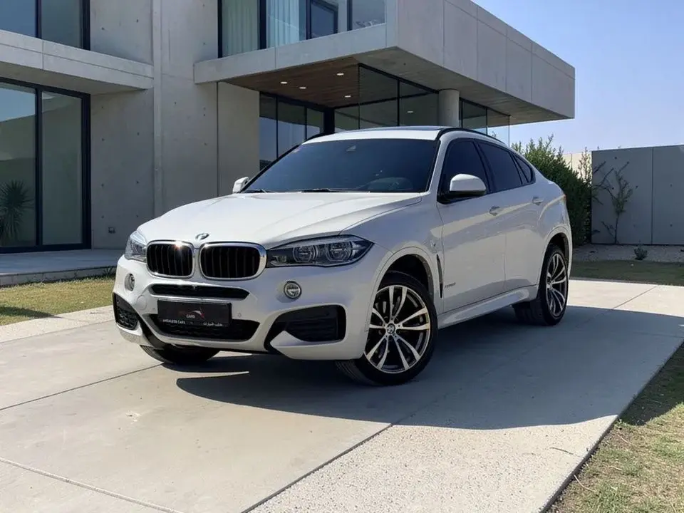 BMW X6 AED 1,880 P.M 0% DOWN PAYMENT BMW X6 XDRIVE35I M KIT AGENCY SERVICE HISTORY 2019 GCC SPECS